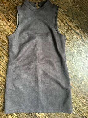 ASTR Classic Black Suede Sleeveless Shift dress, Mockneck